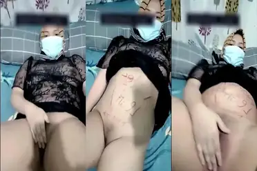 Bokep Hijab Syakirah Ngewe Jok Mobil Hot poster